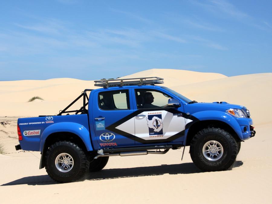  Arctic Trucks Toyota Hilux AT38 2010 года  (фото 2 из 5)